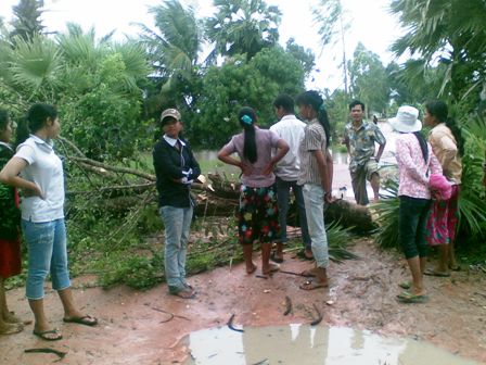 10年ぶりの台風がカンボジアを襲う 活動ブログ 認定npo法人かものはしプロジェクト