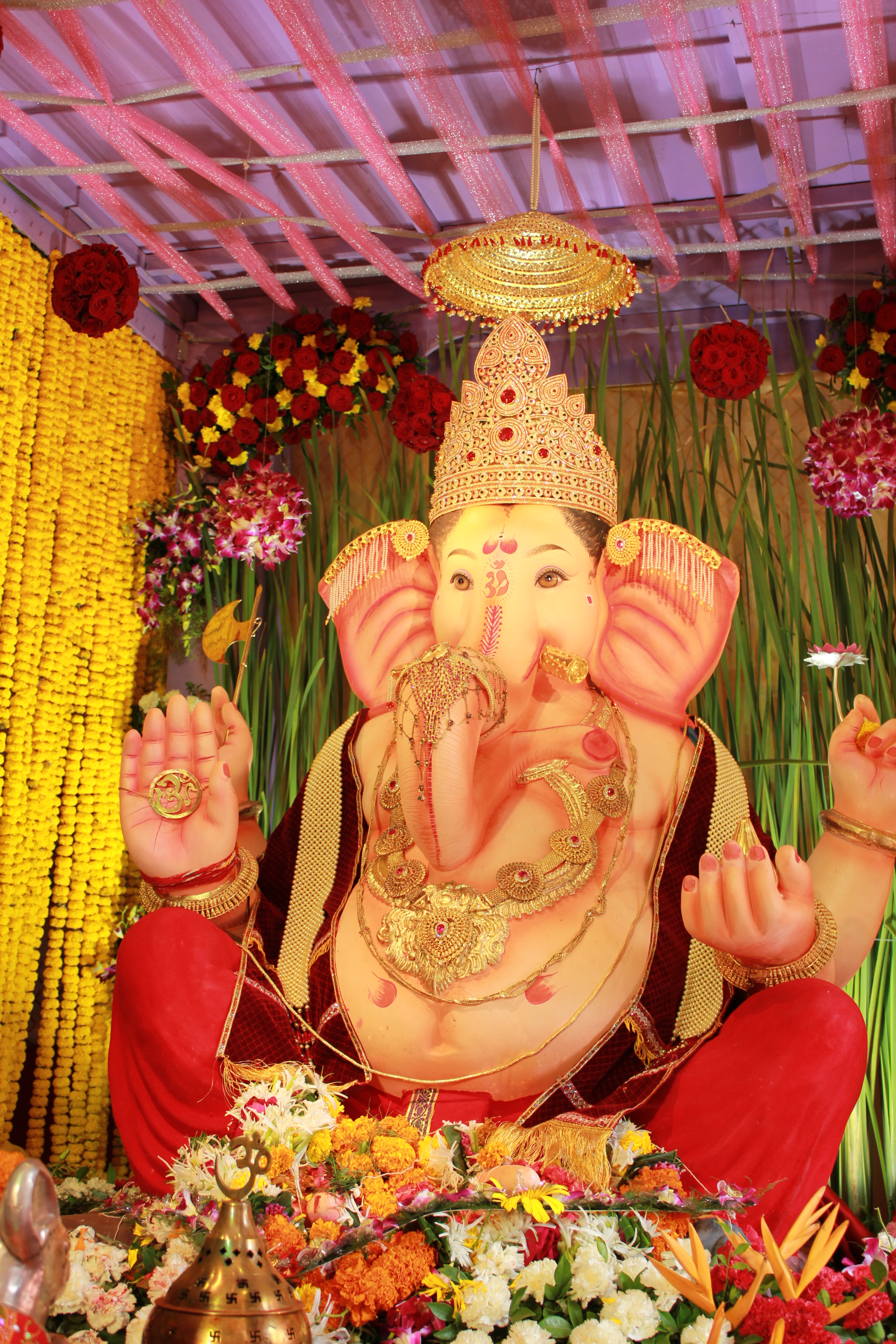 象の神様とは インドのお祭り ガネーシャ チャトゥルティー 活動ブログ 認定npo法人かものはしプロジェクト